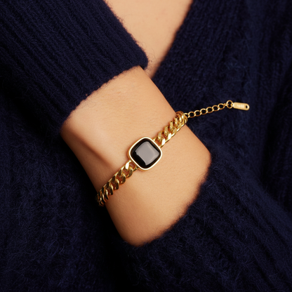 RemindraLux 18K Gold-Plated Chain Bracelet with Black Onyx Centerpiece